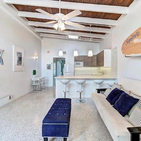 Beachfront Getaway In Siesta Key Bagian luar foto