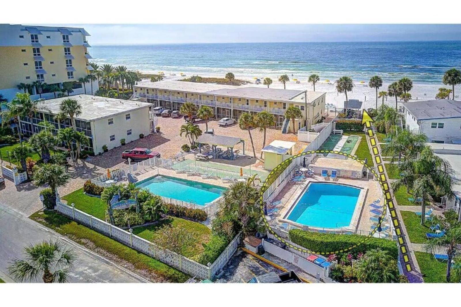 Beachfront Getaway In Siesta Key Bagian luar foto